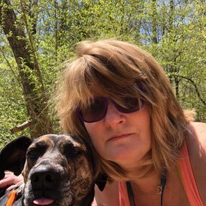 Meet your Posher, April